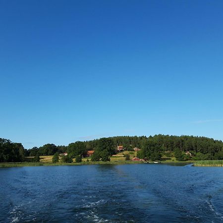 Gaerdsholmens Skaergardshemman "Eken" Villa Edsbruk Eksteriør bilde